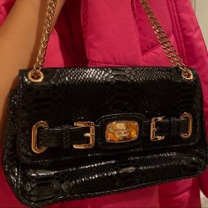 Black Michael Kors shoulder bag